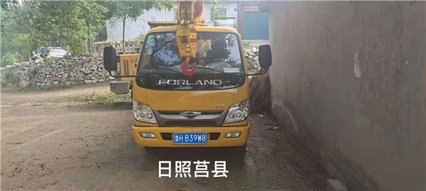 藍(lán)牌汽車(chē)吊廠(chǎng)家